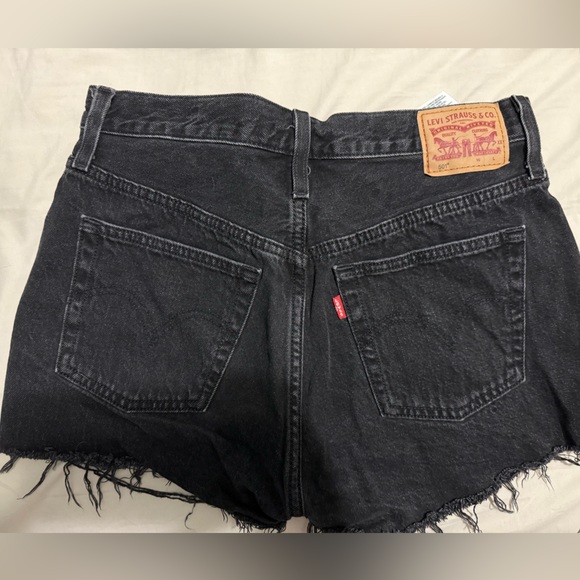 Levi’s Women's Black Denim Shorts - Picture 2 of 2